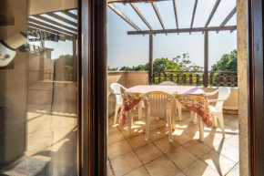 Visogliano Roomy Apt w/ Terrace near the Station Sistiana
